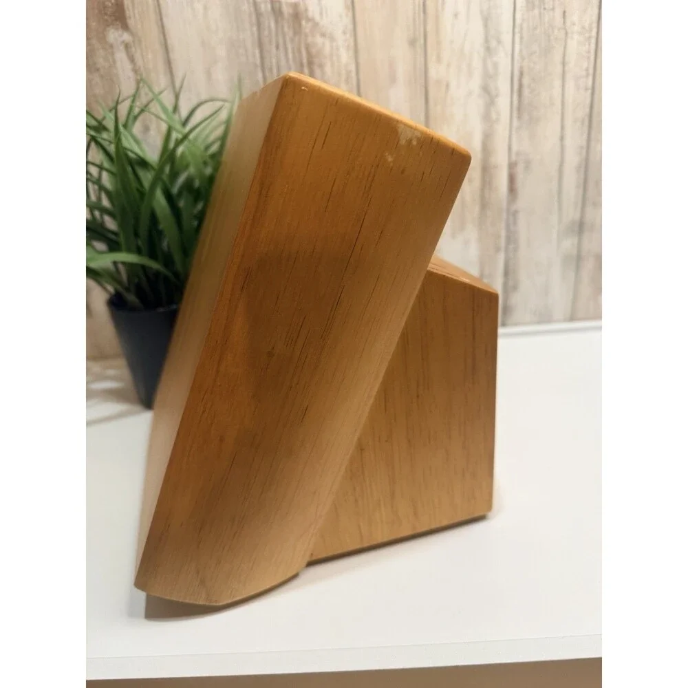 CHICAGO CUTLERY Wooden Knife Block w/ 15pc Max Capacity, Honey Pine Finish